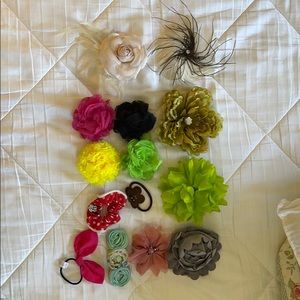 Hair flowers